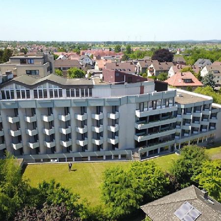 Karaman Group Hotel บาด เนินน์ดอร์ฟ ภายนอก รูปภาพ
